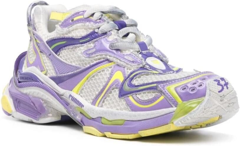 Balenciaga Paarse Mesh Sneakers Met Distressed Finish