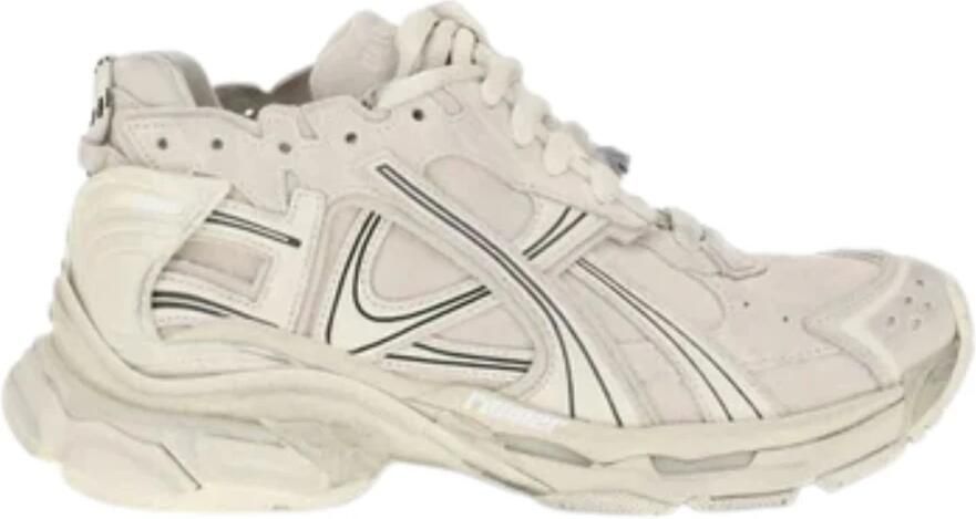 Balenciaga Runner Sneaker