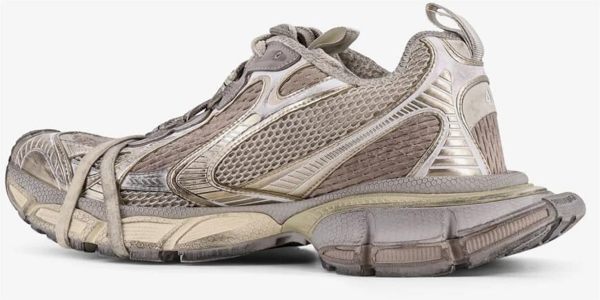 Balenciaga Sneakers met reliëf logo detail