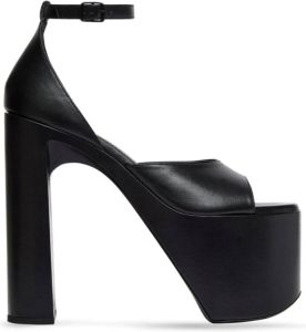 Balenciaga Sandals Zwart Dames