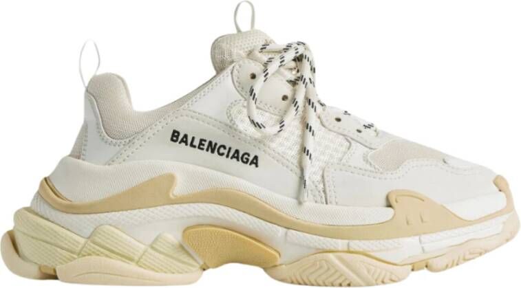 Balenciaga Triple S Sneaker in Wit Beige