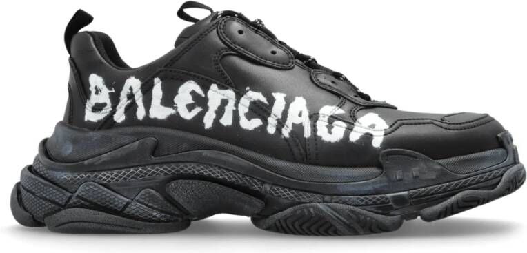 Balenciaga Triples S sneakers
