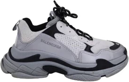 Balenciaga Vintage Pre-owned Plastic sneakers Gray Heren