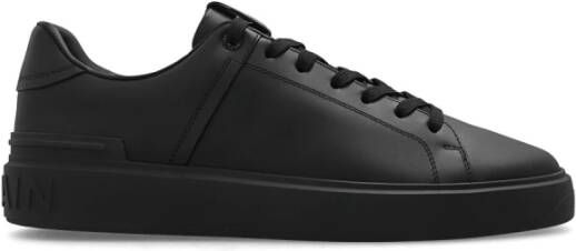 Balmain Zwarte Leren Court Sneakers Puntige Neus Black Heren