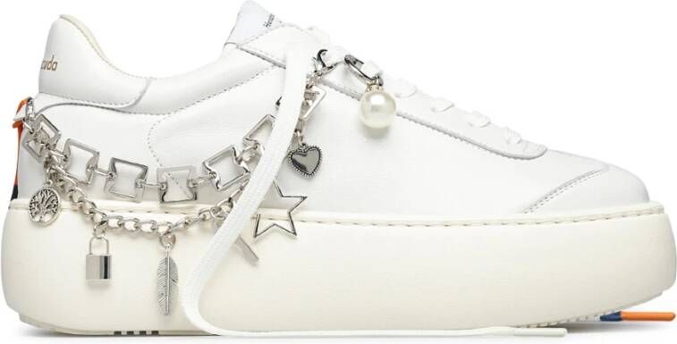 Barracuda Witte Leren Modeschoenen met Charme