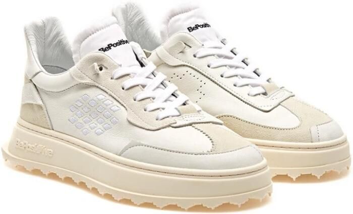 Be Positive Cuprace Wing Sneaker