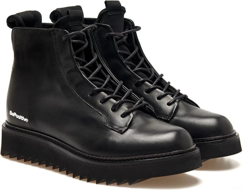 Be Positive Zwarte Sneakers Master Md Stijl