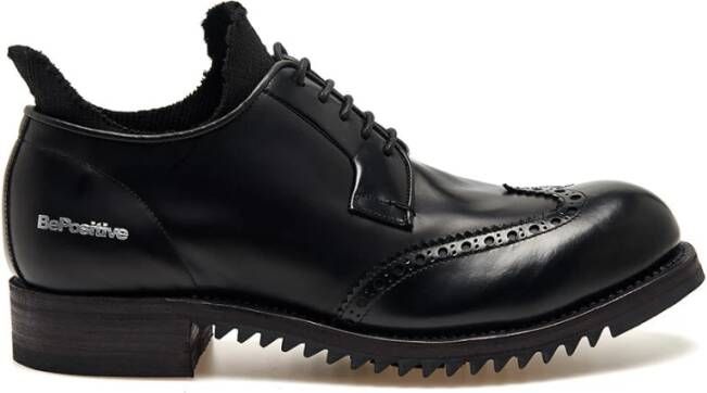 Be Positive Zwarte Sneakers met Geribbelde Sok