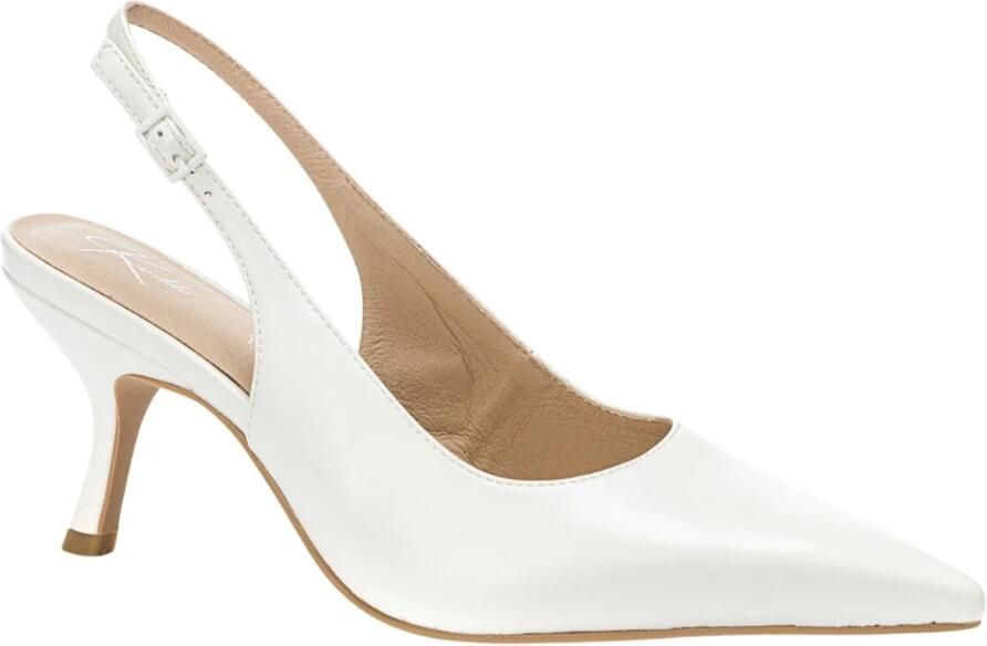 Betsy Dames Pumps