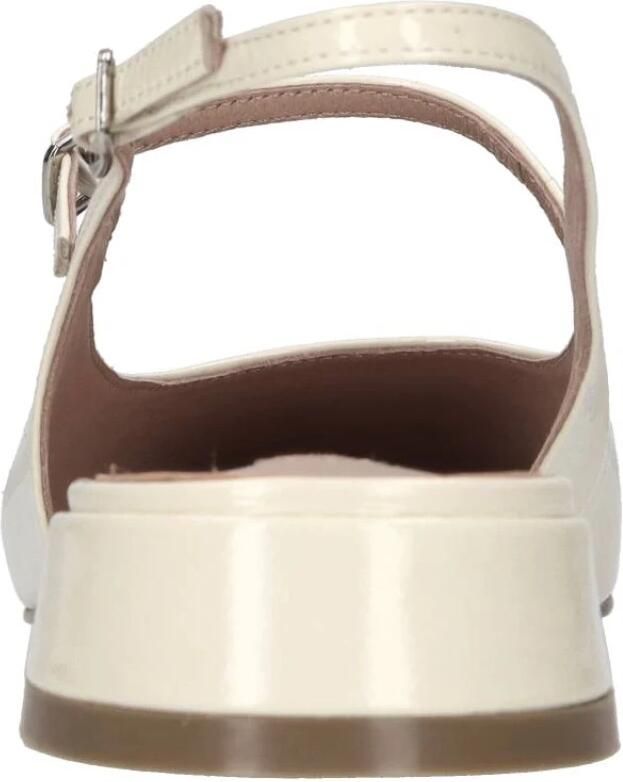 Bibi Lou Patent Leather Slingback Pump - Foto 3