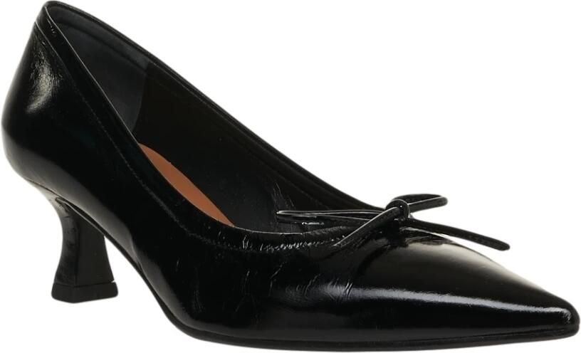 Billi Bi Zwarte Lakleren Pumps met Puntige Neus