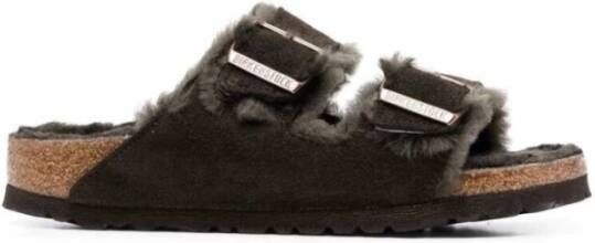 Birkenstock Sandalen Arizona Shearling Lined Suede Two-Strap Sandals in bruin - Foto 7