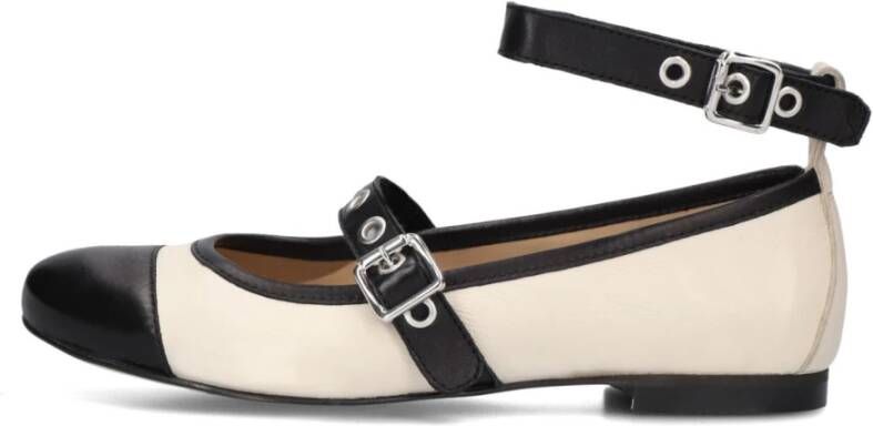 Blasz Beige Leren Ballerina met Zwarte Gesp