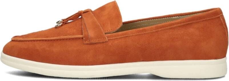 Blasz Oranje Suède Loafers met Gouden Elementen