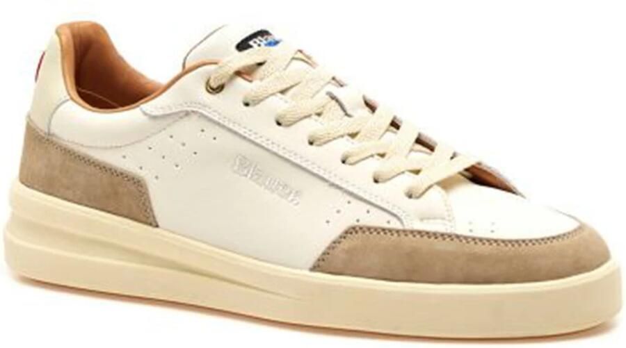 Blauer Sneaker