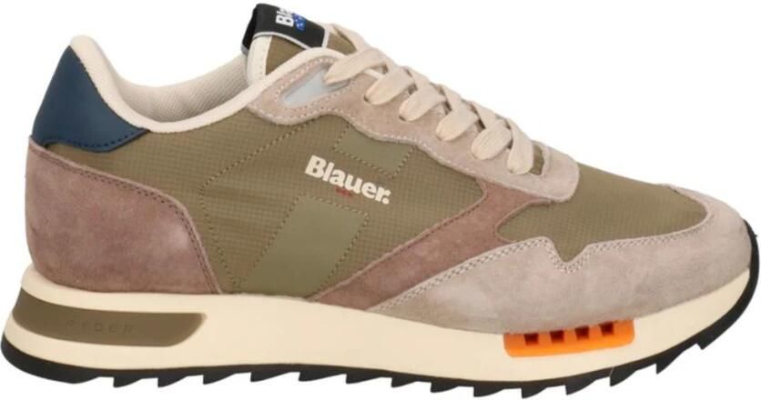 Blauer Sneakers