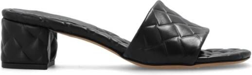 Bottega Veneta Leren Muiltjes met Intrecciato Detail Black Dames