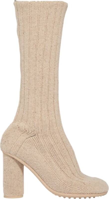 Bottega Veneta Atomic hak enkellaarzen Beige Dames