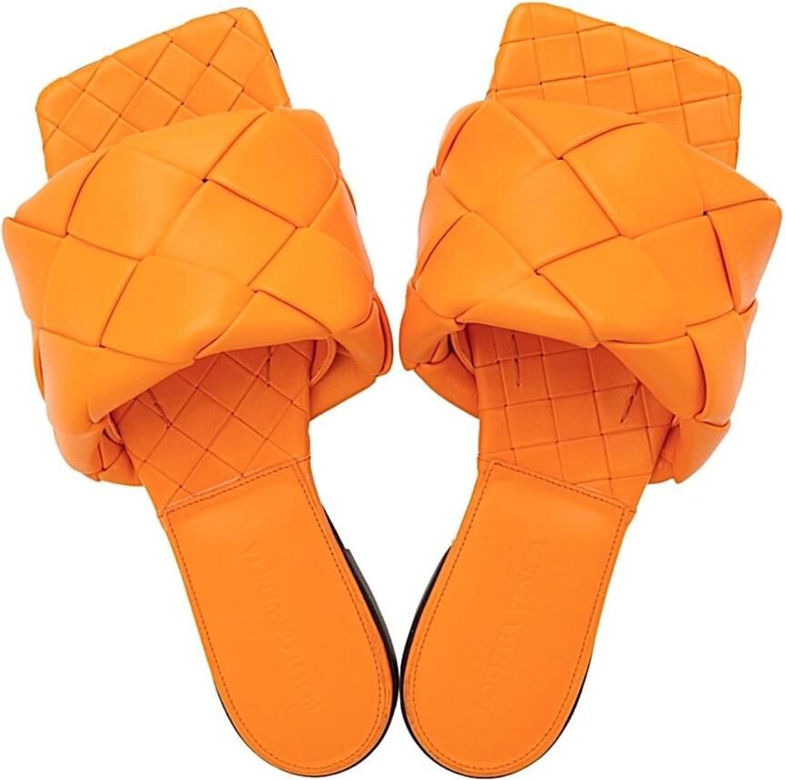 Bottega Veneta Lido Flat Sandal - Foto 2