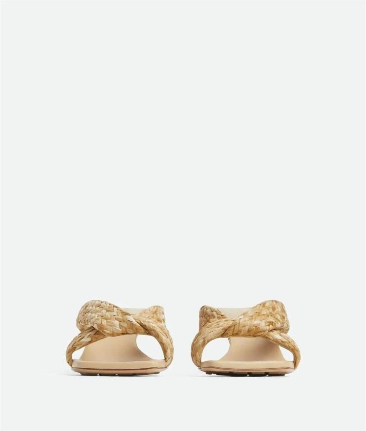 Bottega Veneta Woven Raffia Heeled Sandals - Foto 2