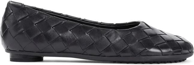 Bottega Veneta Zwarte Sneakers Atomic Intrecciato Flats
