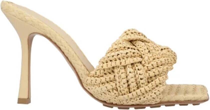 Bottega Veneta Raffia Knotted Slide Sandalen