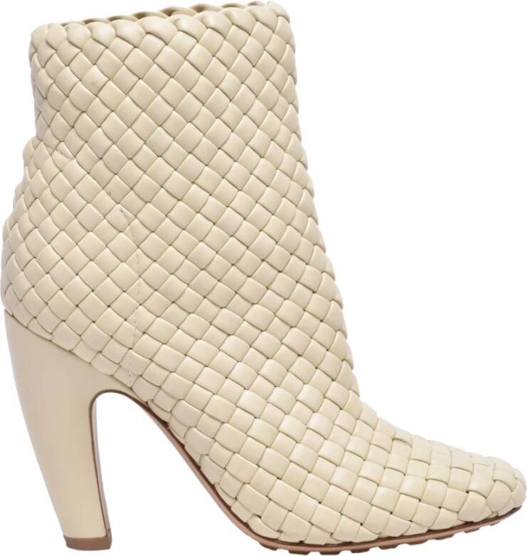 Bottega Veneta Gevlochten enkellaars met bananahak