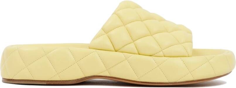 Bottega Veneta Gewatteerde leren sandalen Lemonade stijl Beige Dames