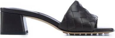 Bottega Veneta Gezellige huisslippers voor ultiem comfort