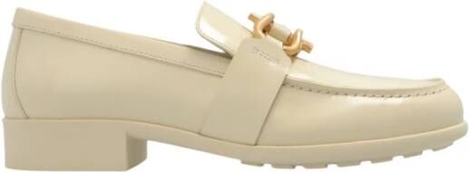 Bottega Veneta Leren Loafers met Goudkleurige Hardware Beige Dames