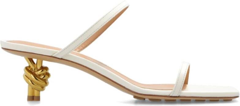 Bottega Veneta Knot hakken sandalen White Dames