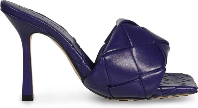 Bottega Veneta Leren Muiltjes met Intrecciato Motief
