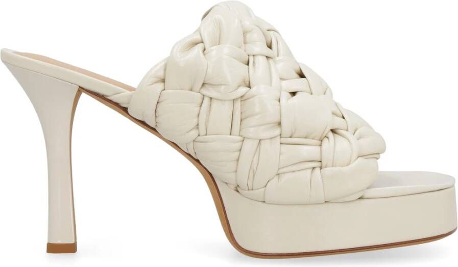 Bottega Veneta Leren Muiltjes met Intrecciato Nappa Bovenkant