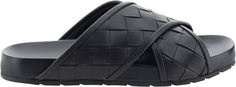 Bottega Veneta Leren Sandalen met Intrecciato Design