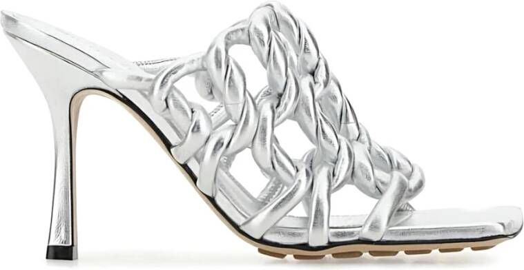 Bottega Veneta Stijlvolle Sandalen voor Zomeroutfits