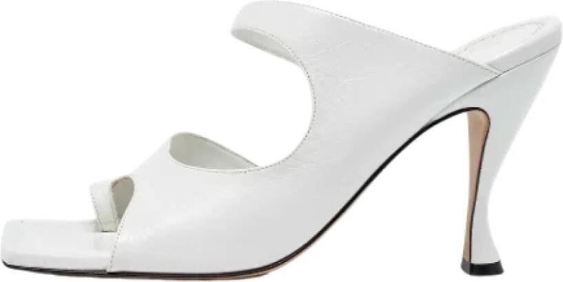 Bottega Veneta Vintage Pre-owned Leather sandals White Dames