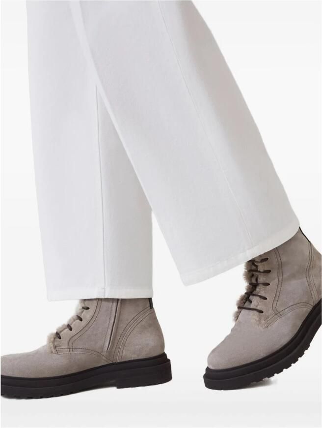 Brunello Cucinelli Grijze Suède Veterschoenen