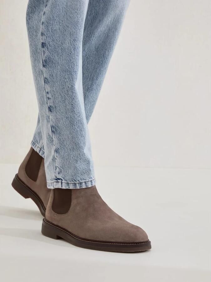 Brunello Cucinelli Suède Chelsea Boots