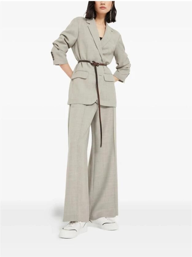 Brunello Cucinelli Witte Veterschoenen Platte Rubberen Zool