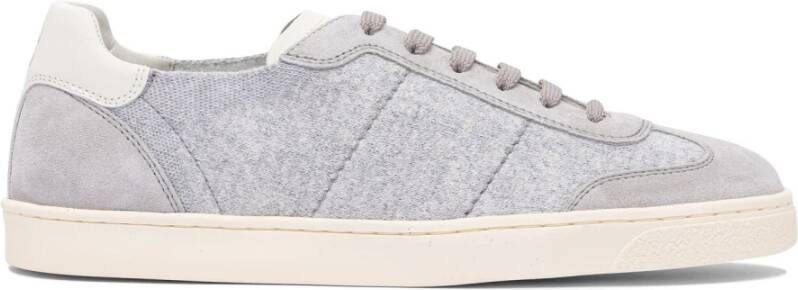 Brunello Cucinelli Grijze Sneakers Stijlvol Comfortabel Veelzijdig