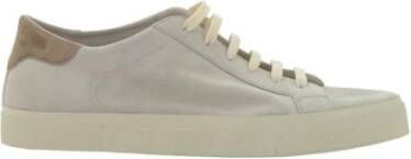 Brunello Cucinelli Suede Sneakers met Veters en Contrasterende Hiel