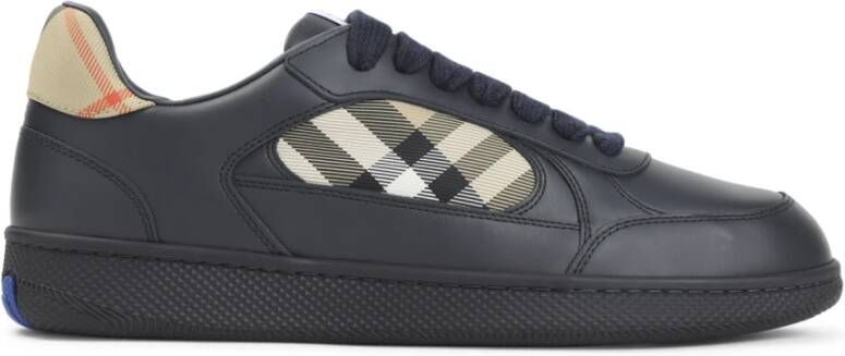 Burberry Blauwe Sneakers Stijlvol Comfortabele Pasvorm
