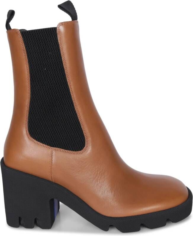 Burberry Bruine Enkellaarzen Elegante Stijl Brown Dames