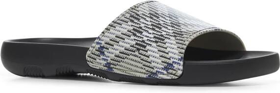 Burberry Slip-On Sandalen met Check Motief