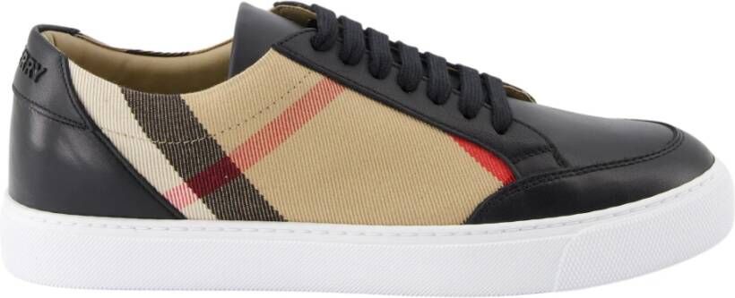 Burberry Geruite Veterschoenen Multicolor Dames