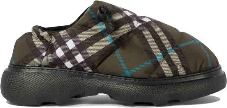 Burberry Groene Loafer Schoenen Comfortabel Stijlvol