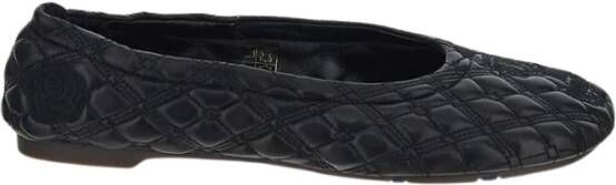 Burberry Gewatteerde Equestrian Platte Schoenen Black Dames