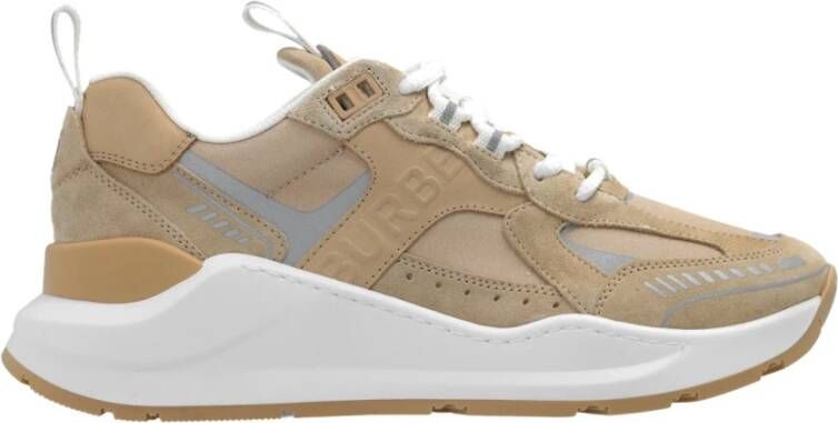 Burberry Beige Lage Sneakers met Herhaald Merkpatroon Beige Dames