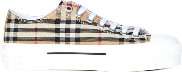 Burberry Beige Lage Sneakers met Herhaald Merkpatroon Beige Dames