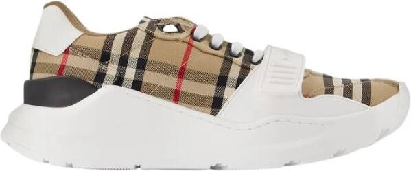 Burberry Sneakers Beige Dames